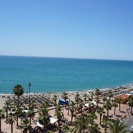 Beachfront Apartment In Fuengirola With Sea Views Екстериор снимка
